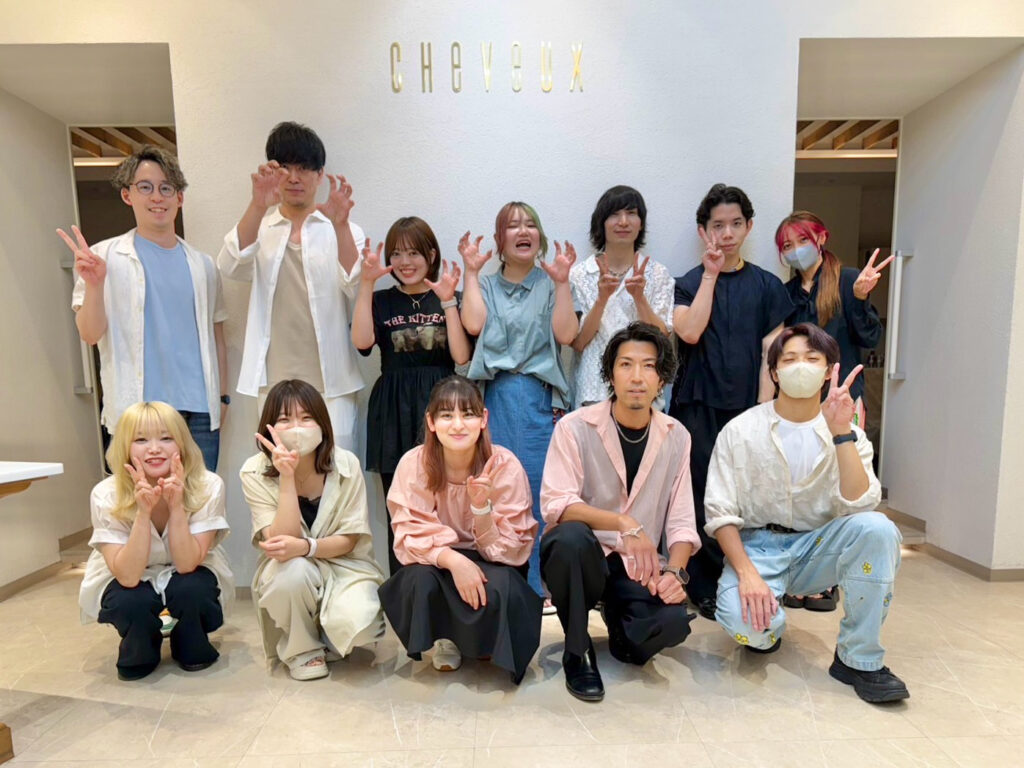 未経験から美容師へ。
学費サポートと通信課程で未経験からでも美容師になれる。